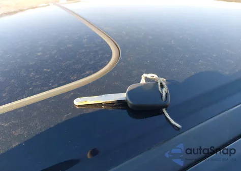 2010 Honda Accord 2.4 Ex from USA, damaged, VIN 1HGCP2F74AA068257